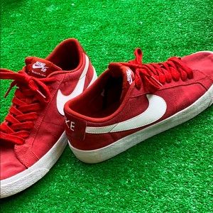 Hardly worn Nike Blazer